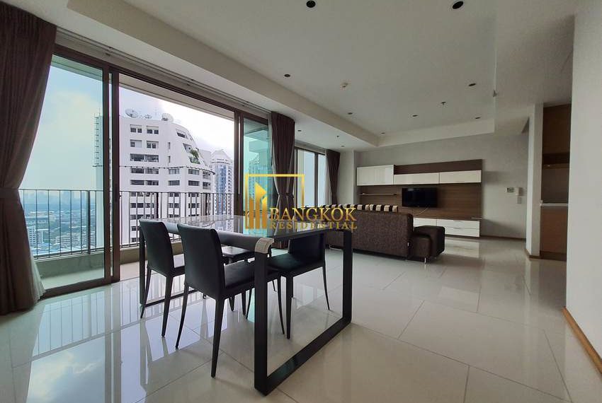 2 bed condo for rent phrom phong Emporio Place 5527 image-04