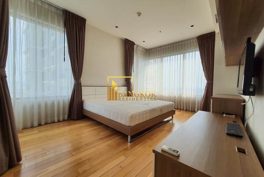 2 bed condo for rent phrom phong Emporio Place 5527 image-15
