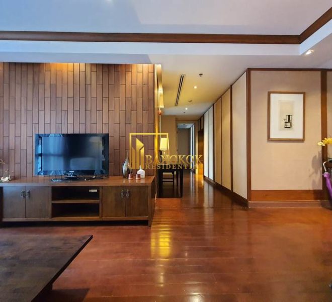 2 bed condo near bts phloen chit bts Athenee Residence 6330 image-08