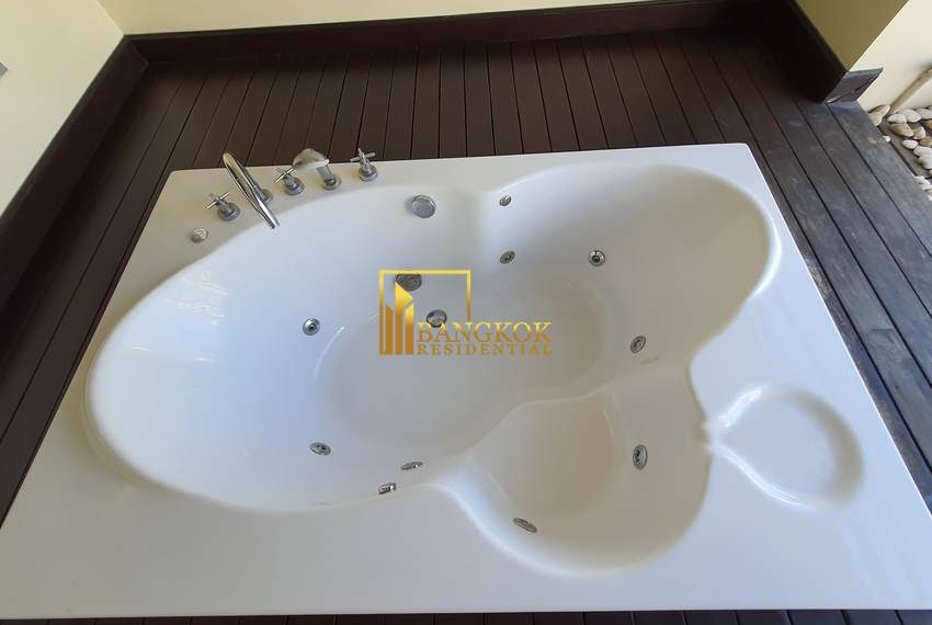 2 bed duplex condo asoke Master Centrium 1770 image-31