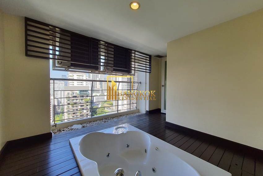 2 bed duplex condo asoke Master Centrium 1770 image-32