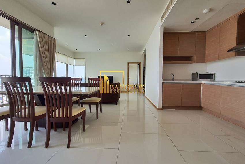 2 bed for rent phrom phong Emporio Place 5542 image-04
