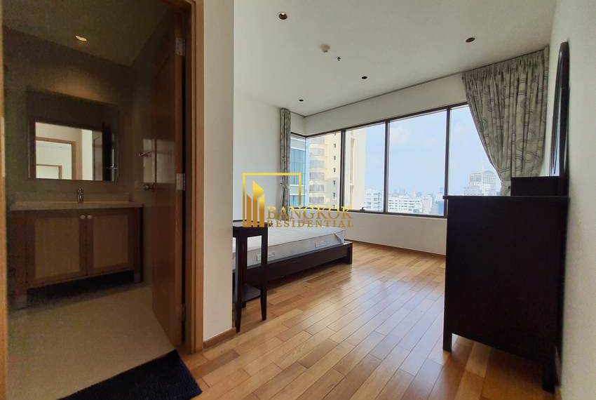 2 bed for rent phrom phong Emporio Place 5542 image-07