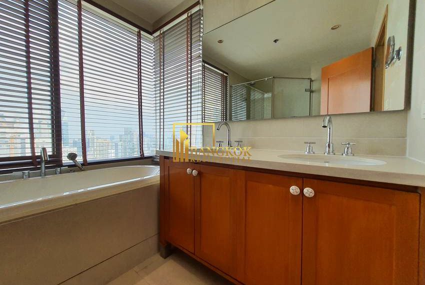 2 bed for rent phrom phong Emporio Place 5542 image-18