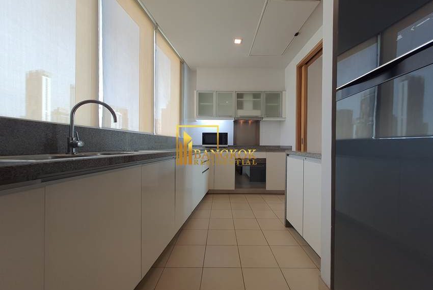 3 bed for rent in asoke Millennium Residence 10858 image-07
