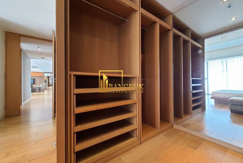 3 bed for rent sathorn The Met 13711 image-15