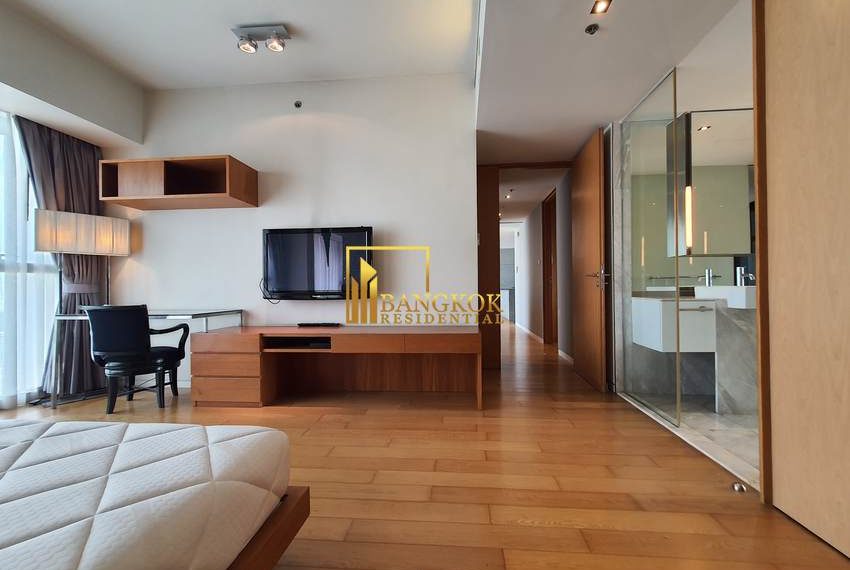 3 bed for rent sathorn The Met 13711 image-16