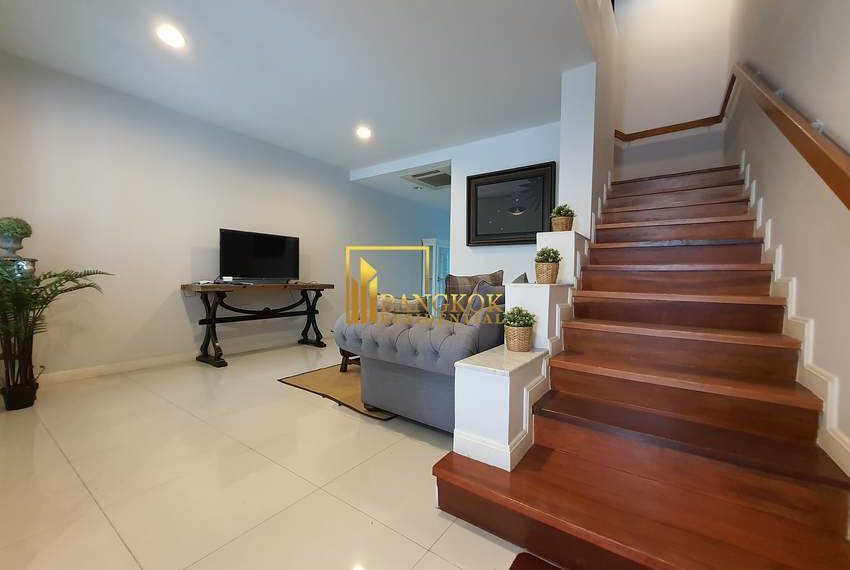 Inhome Luxury Residence 3 bedroom townhouse for rent in asoke 8812 image-02