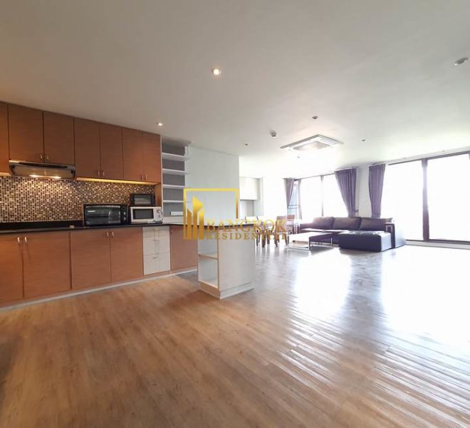 renovated 4 bed condo for rent sukhumvit 43 Acadamia Grand Tower 14433 image-01