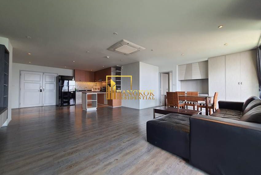 renovated 4 bed condo for rent sukhumvit 43 Acadamia Grand Tower 14433 image-04