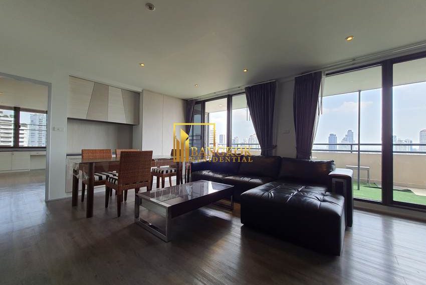 renovated 4 bed condo for rent sukhumvit 43 Acadamia Grand Tower 14433 image-06