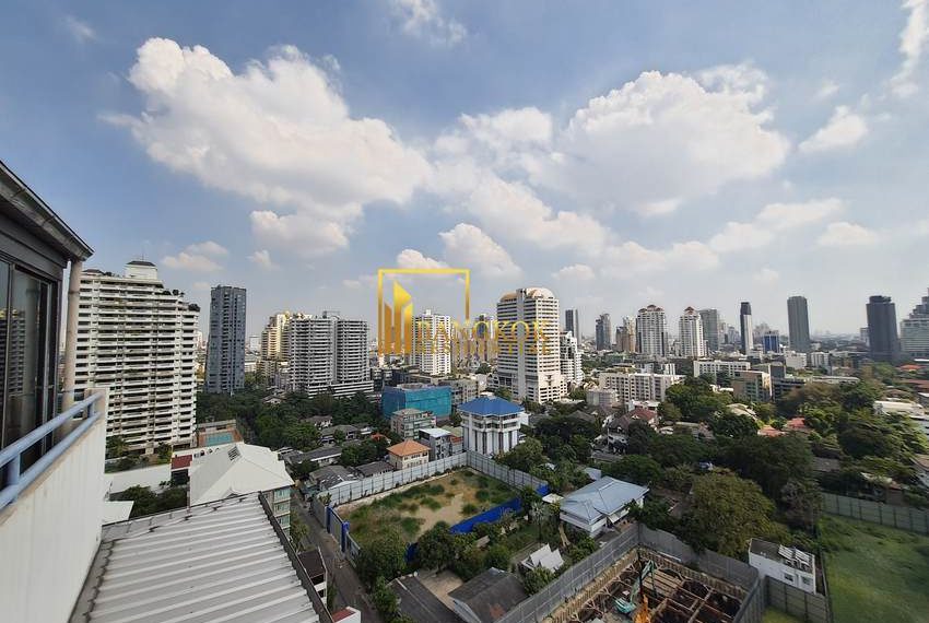 renovated 4 bed condo for rent sukhumvit 43 Acadamia Grand Tower 14433 image-09