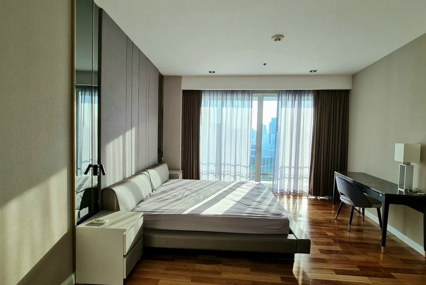 14558 Image-07