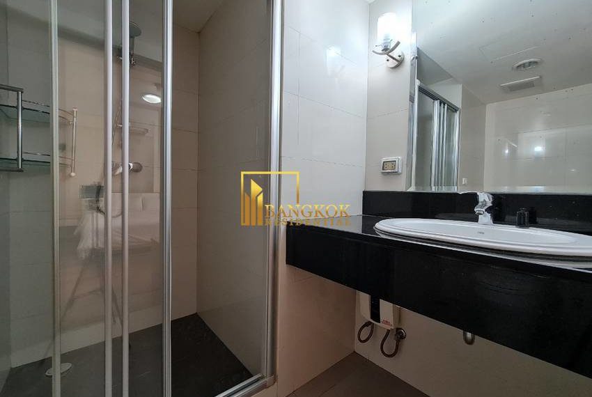 2 bedroom apartment asoke Baan Sukhumvit 14 0038 image-12