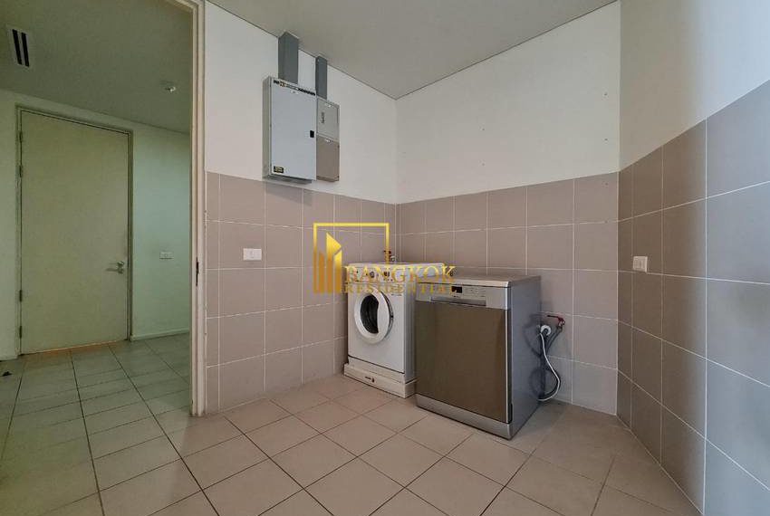 3 bed condo for rent in The Lakes Asoke 1699 image-12