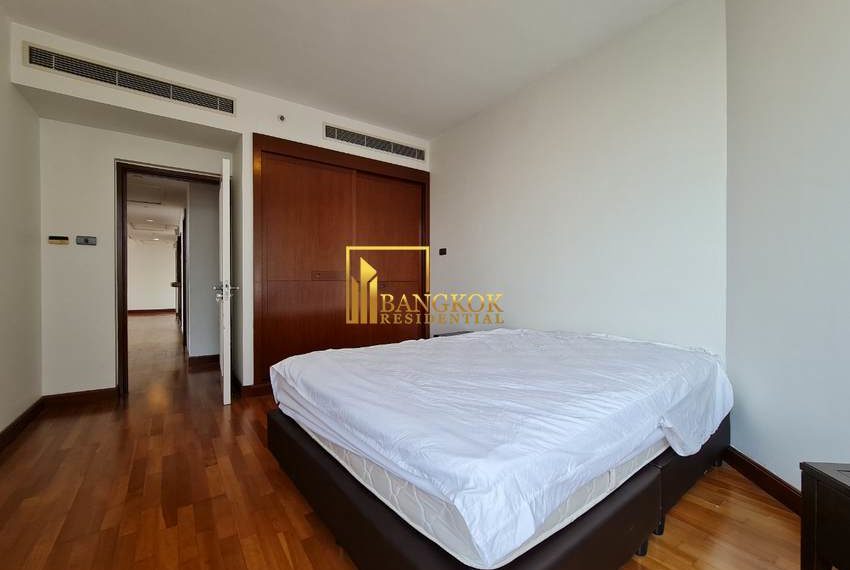 3 bed condo for rent near bts All Seasons Mansion 4167 image-16