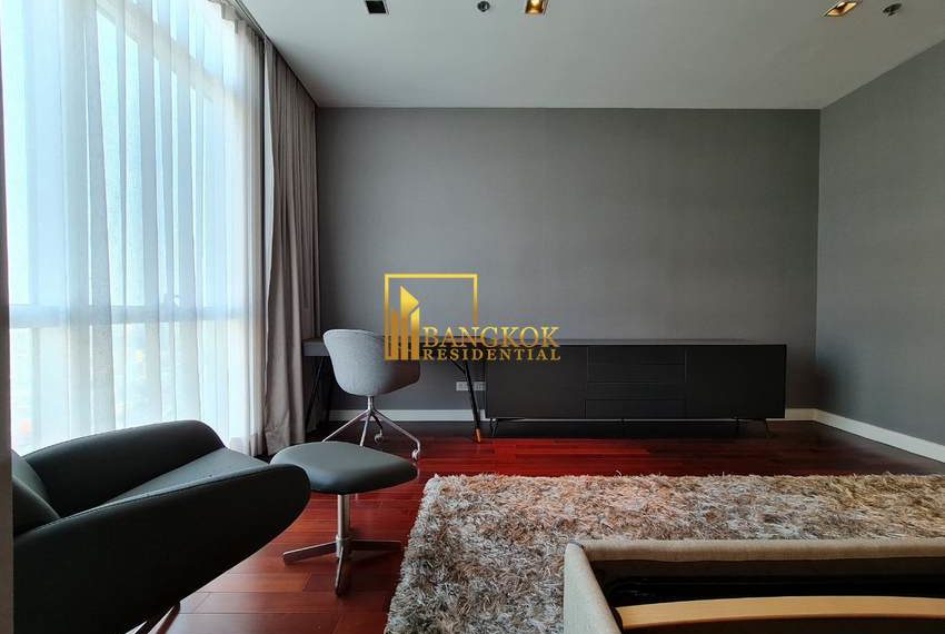 3 bed condo for rent near bts Athenee Residence 14315 image-19
