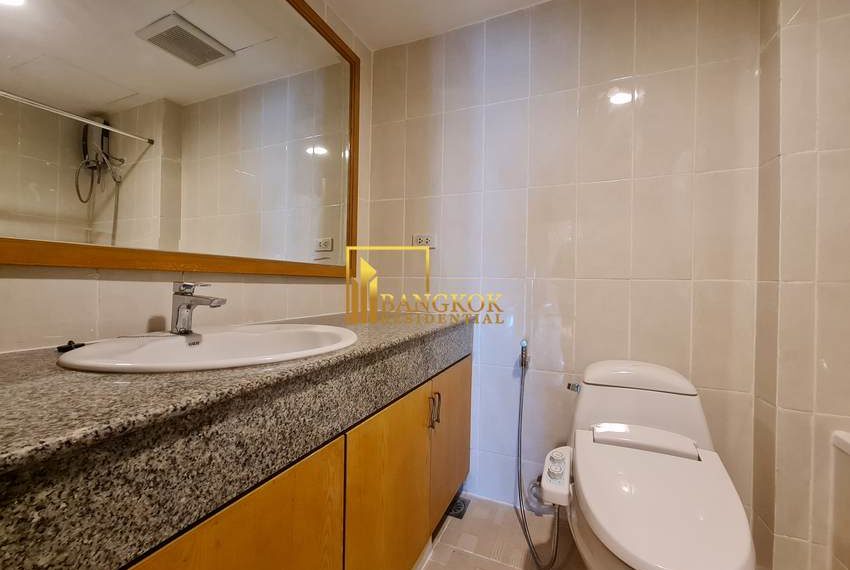 3 bed condo for rent sukhumvit 39 Royal Castle 9587 image-21