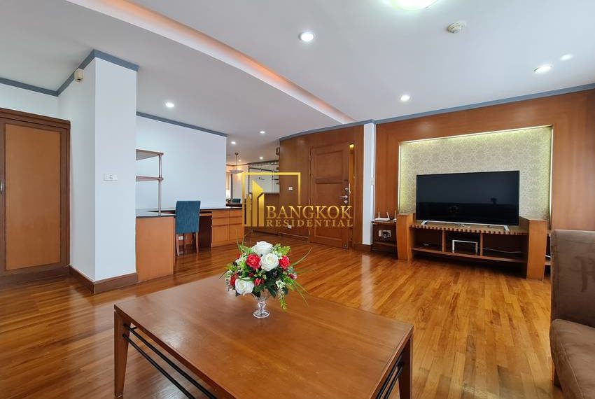 3 bed for rent U & I Mansion sukhumvit 20773 image-02