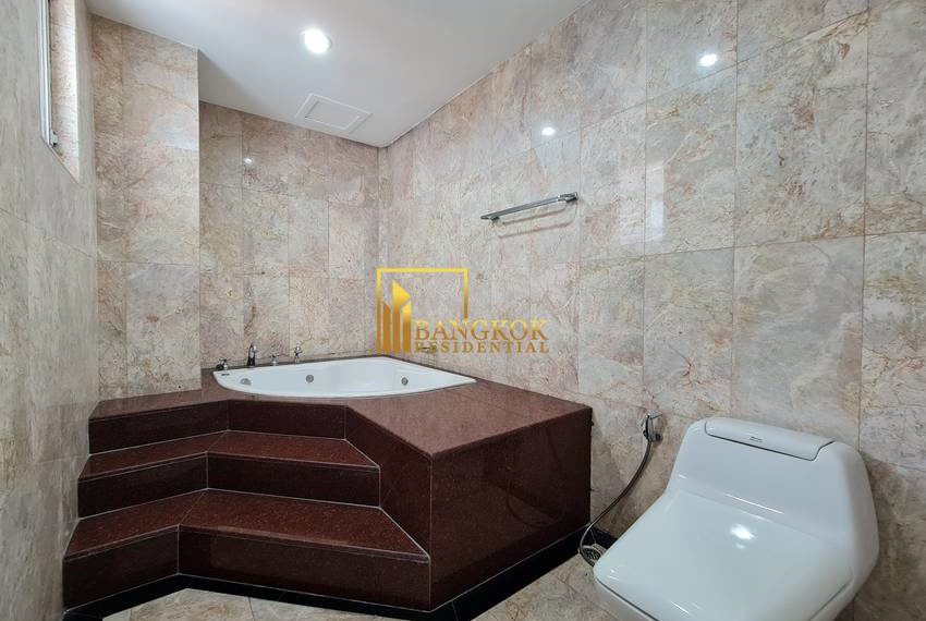 3 bed for rent U & I Mansion sukhumvit 20773 image-17