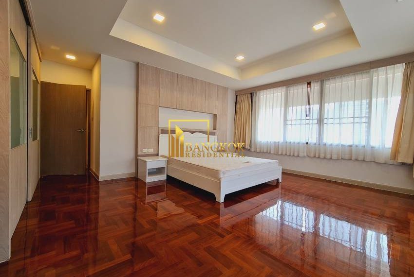 3 bed sukhumvit apartment Mitr Mansion 20319 image-14