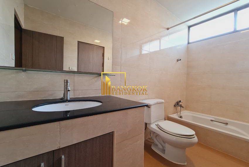 3 bed sukhumvit apartment Mitr Mansion 20319 image-19