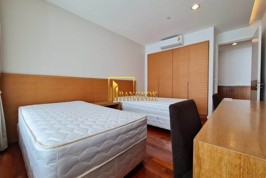 3 bedroom apartment sukhumvit 39 Baan Jamjuree 20770 image-14