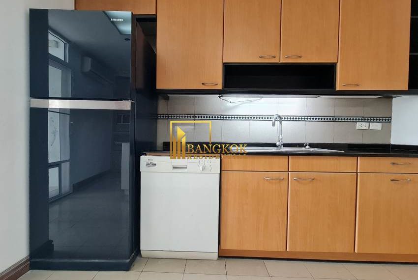 3 bedroom condo for rent Kallista Mansion 5807 image-17