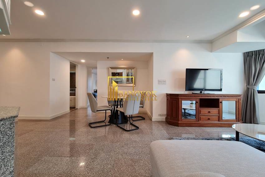 3 bedroom renovated condo for rent Baan Suanpetch 6814 image-08