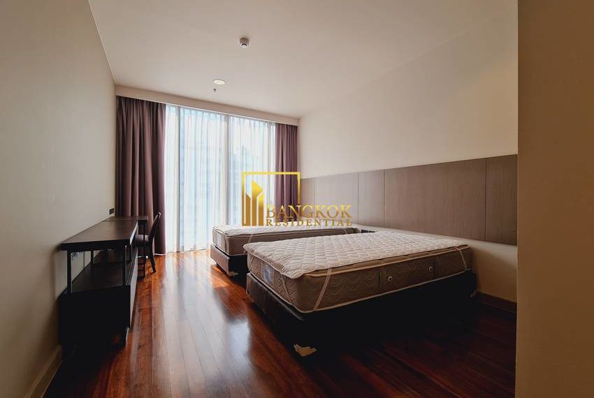4 bed phrom phong Piya Residence 20668 image-12