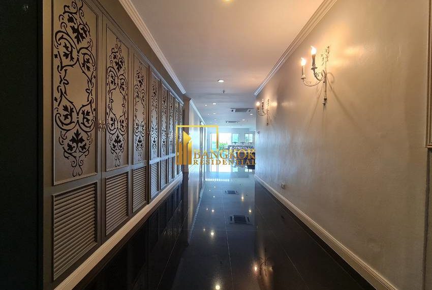 4 bedroom for rent Crystal Garden 12959 image-01