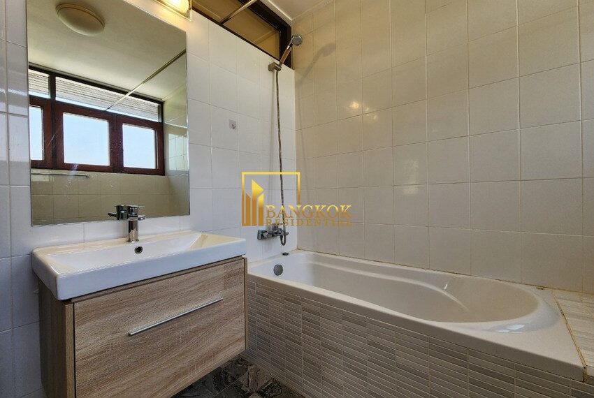 8819 Image-32