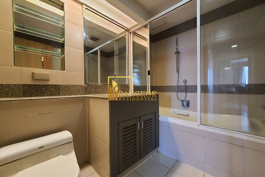 pet friendly 3 bed for rent President Park 14460 image-16