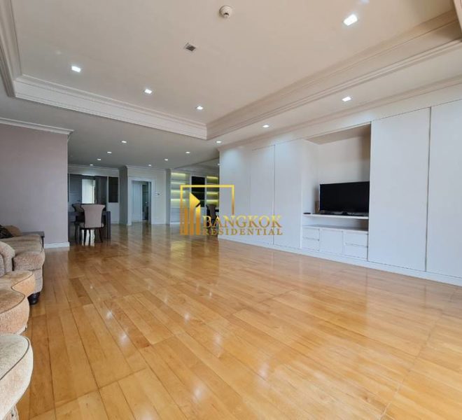 renovated 3 bed for rent Tower Park 5902 image-03