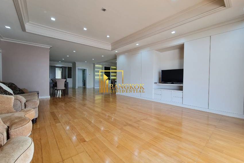 renovated 3 bed for rent Tower Park 5902 image-03