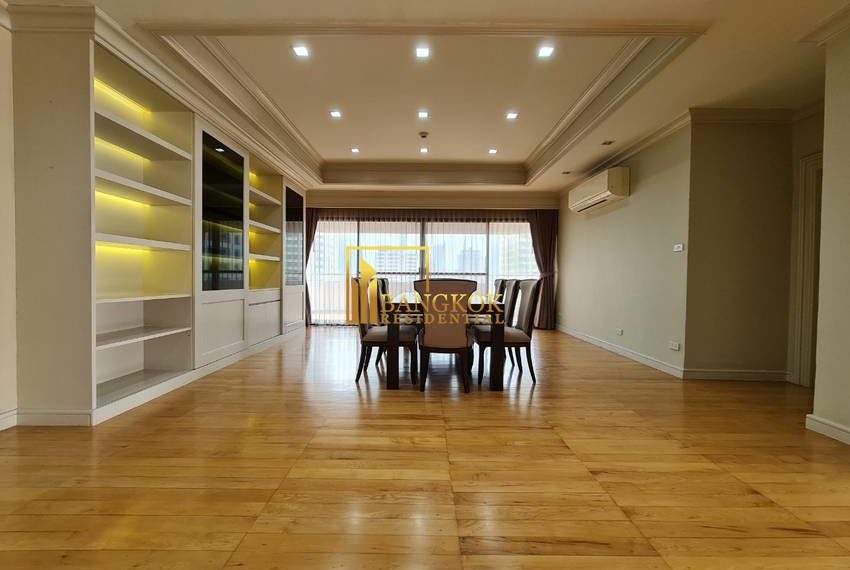 renovated 3 bed for rent Tower Park 5902 image-06
