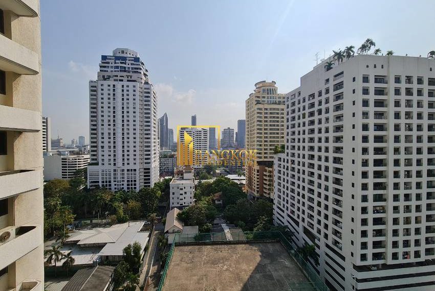 renovated 3 bed for rent Tower Park 5902 image-09