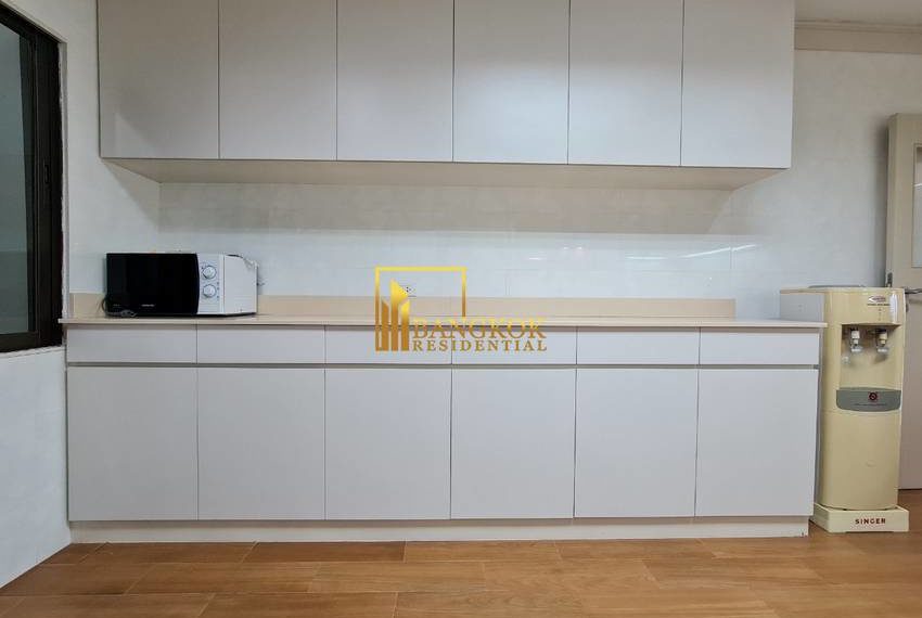 renovated 3 bed for rent Tower Park 5902 image-14