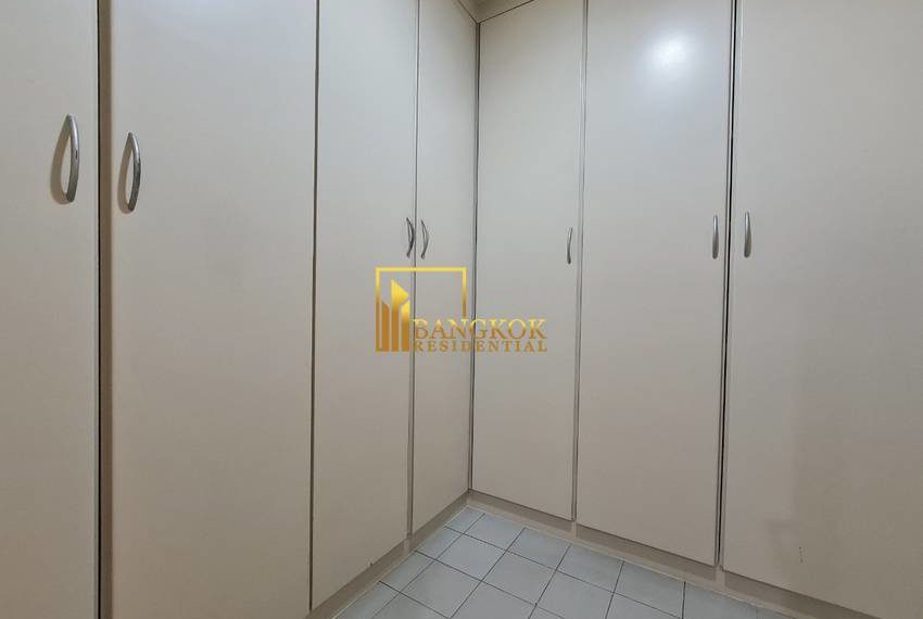 renovated 3 bed for rent Tower Park 5902 image-16