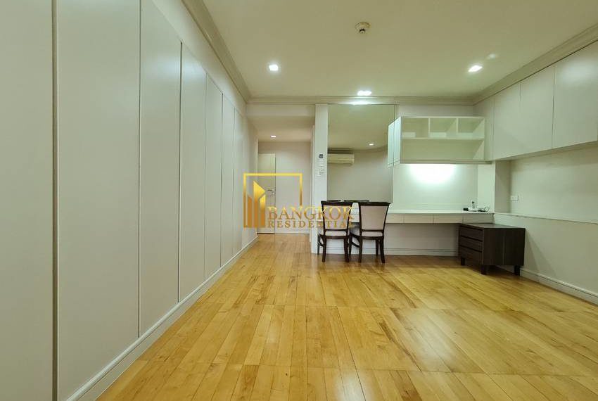 renovated 3 bed for rent Tower Park 5902 image-25