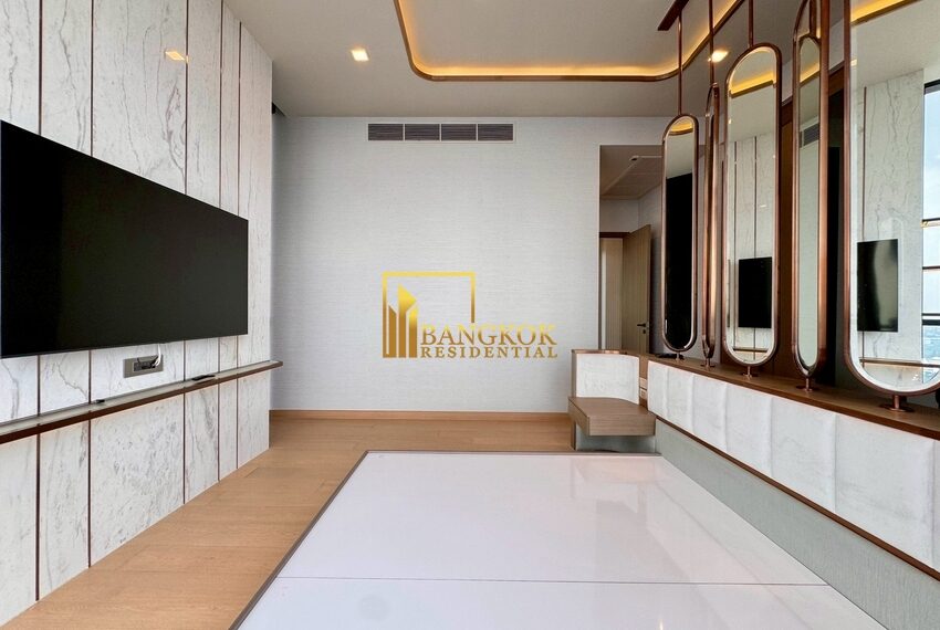 14599 Image-20