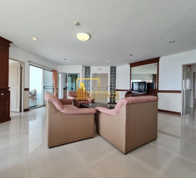 2 bed for rent P.W.T Mansion 0832 image-03