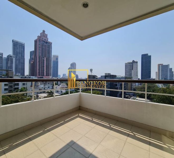 2 bed for rent P.W.T Mansion 0832 image-05