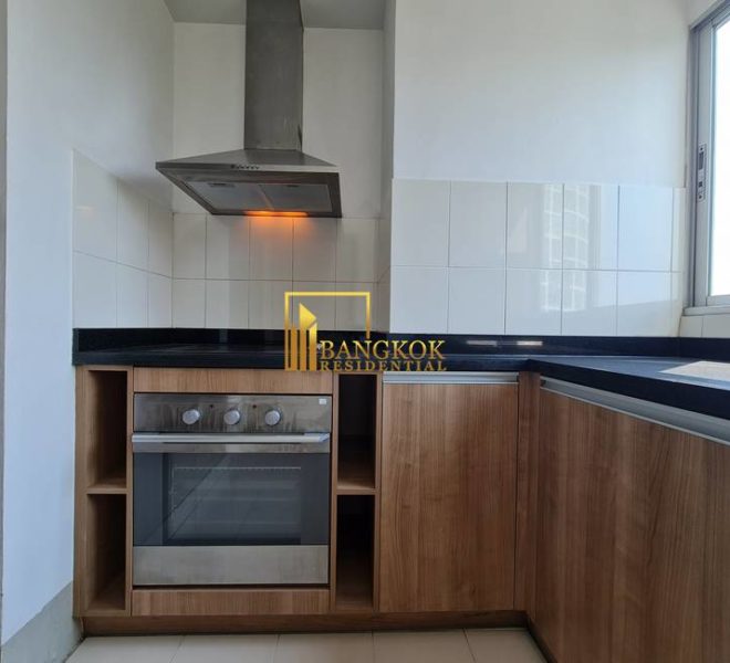 2 bed for rent P.W.T Mansion 0832 image-07
