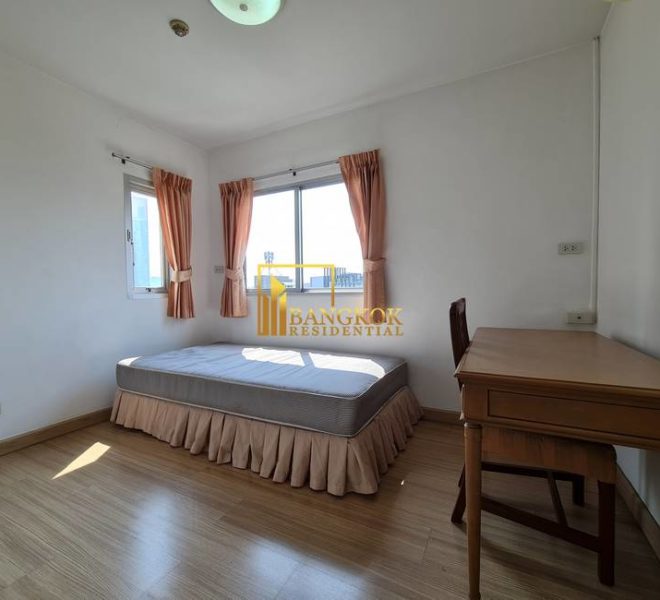 2 bed for rent P.W.T Mansion 0832 image-09