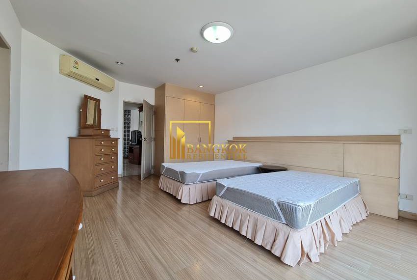 2 bed for rent P.W.T Mansion 0832 image-11