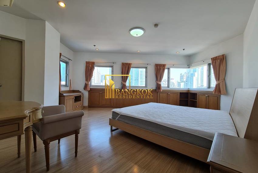 2 bed for rent P.W.T Mansion 0832 image-14