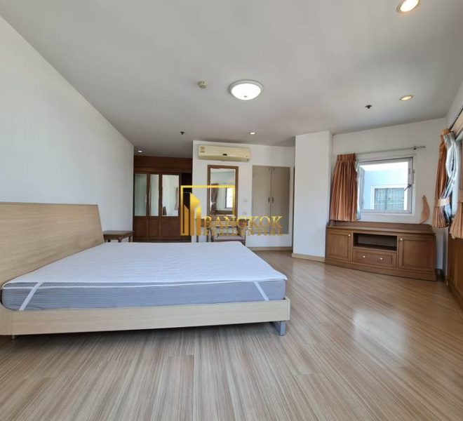 2 bed for rent P.W.T Mansion 0832 image-15