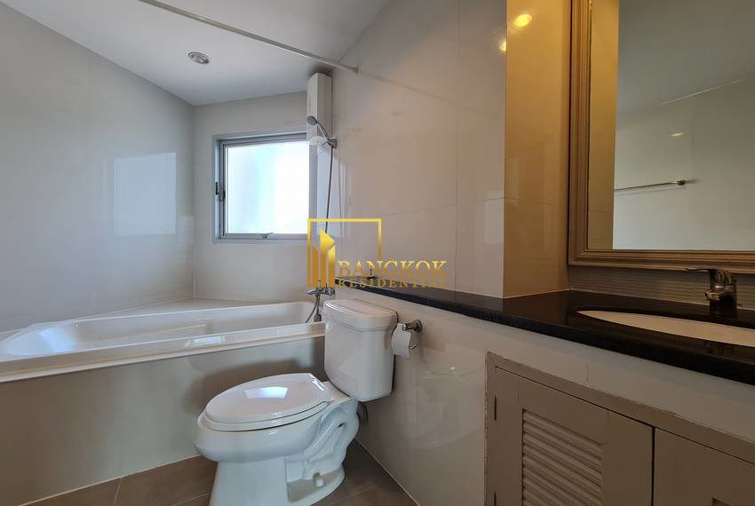 2 bed for rent P.W.T Mansion 0832 image-16