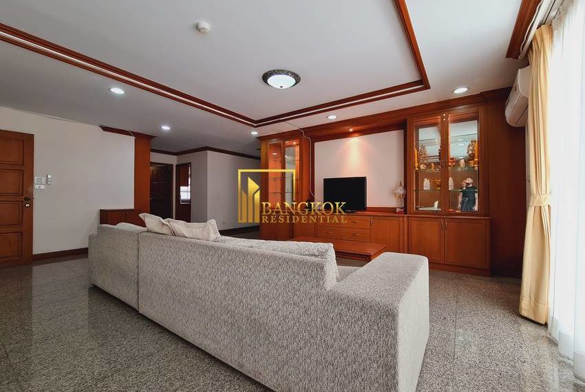 2 bedroom for rent Phrom Phong SCC Residence 0421 image-02
